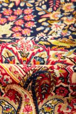 Antique Laver Kerman - Noah's Ark