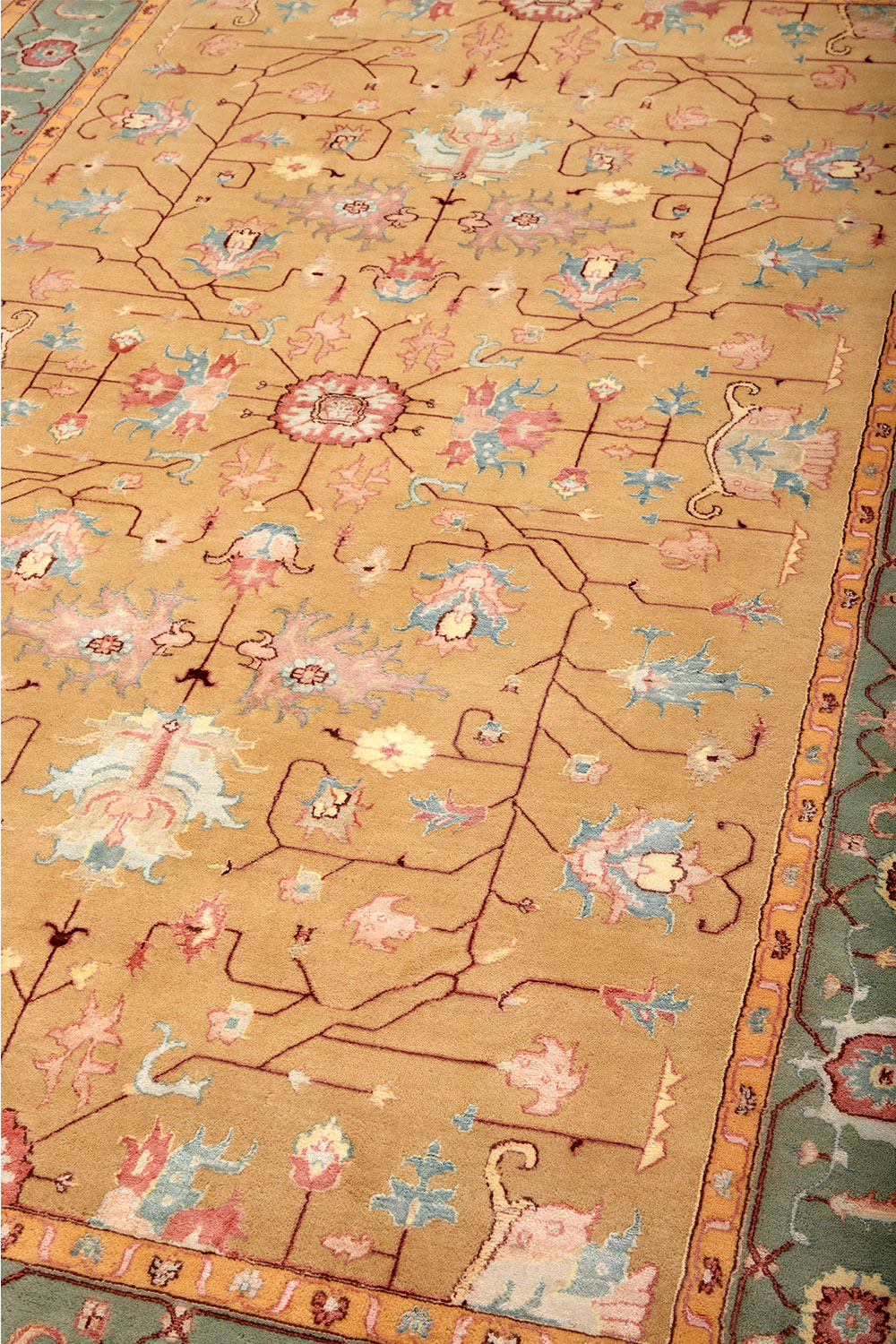 Safavid Collection – Arterial