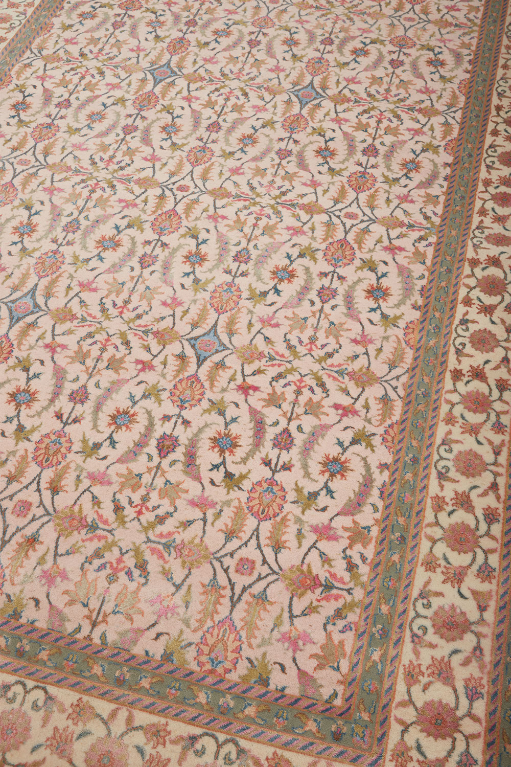 Safavid Collection – Sienna