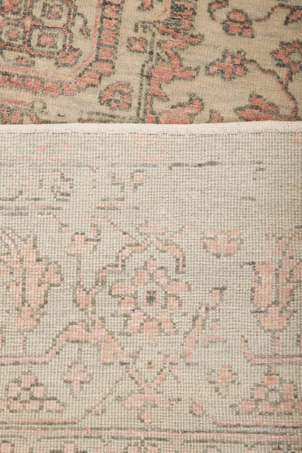 Erased Luxe Collection - Tulip