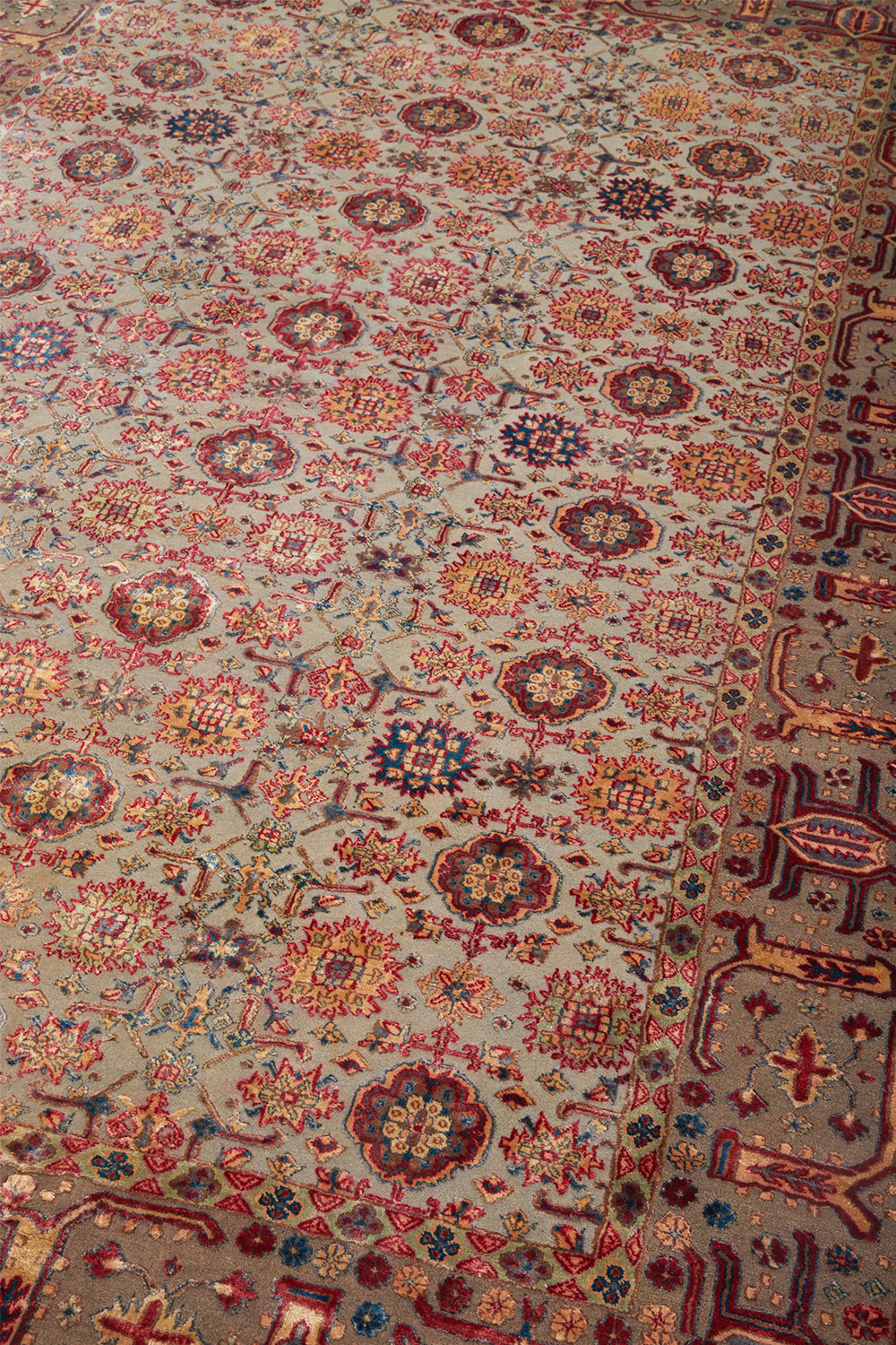 Safavid Collection – Atash