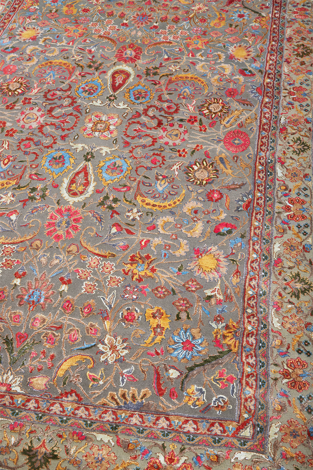 Safavid Collection – Shafaq