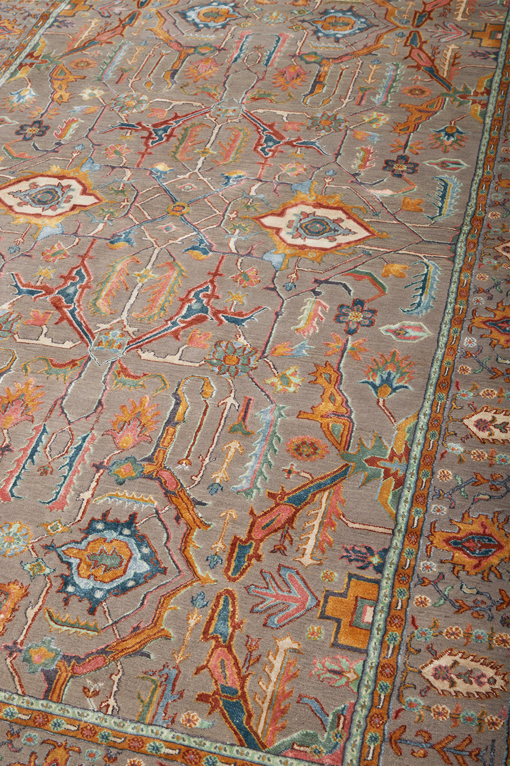 Safavid Collection – Thistle
