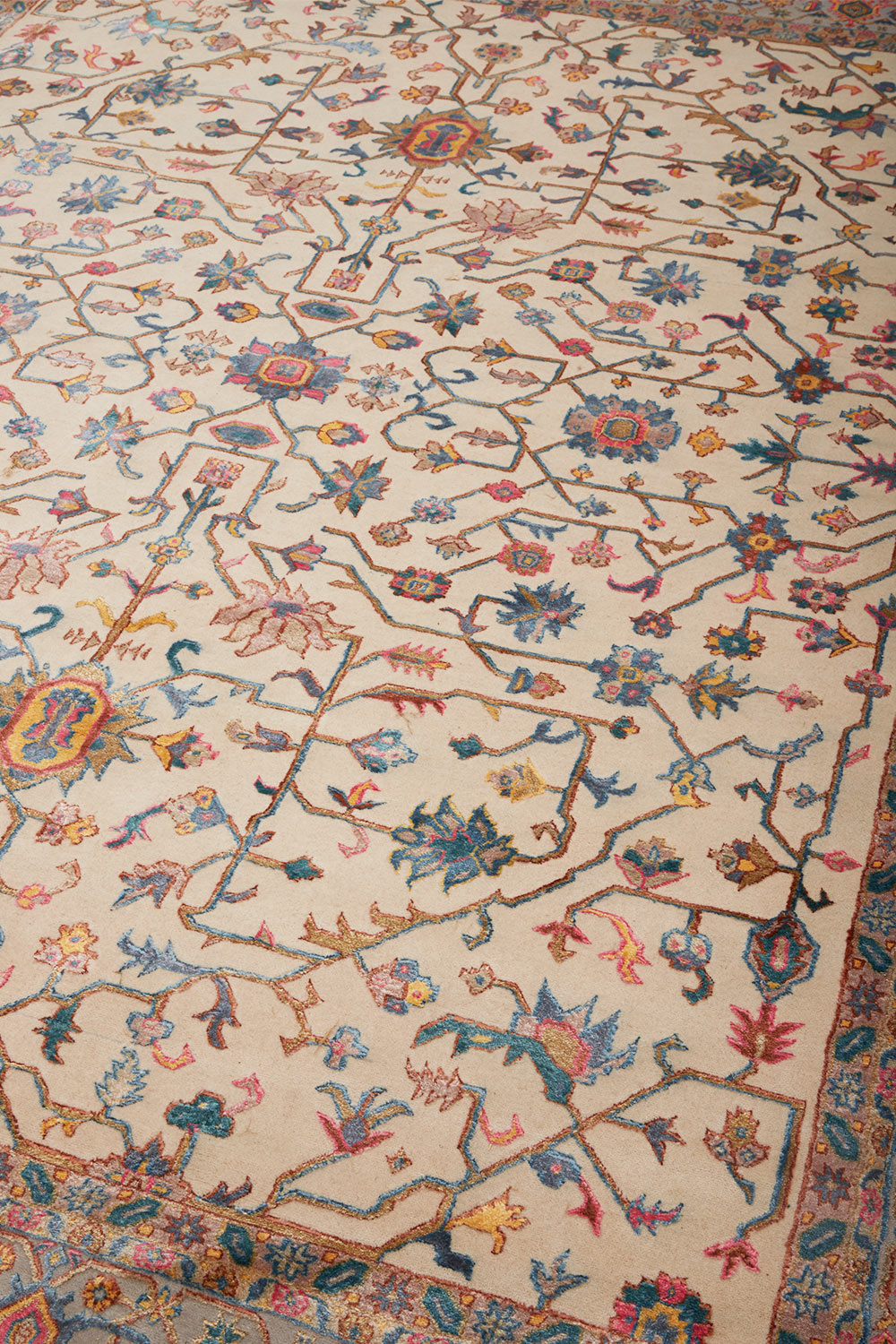 Safavid Collection – Aether