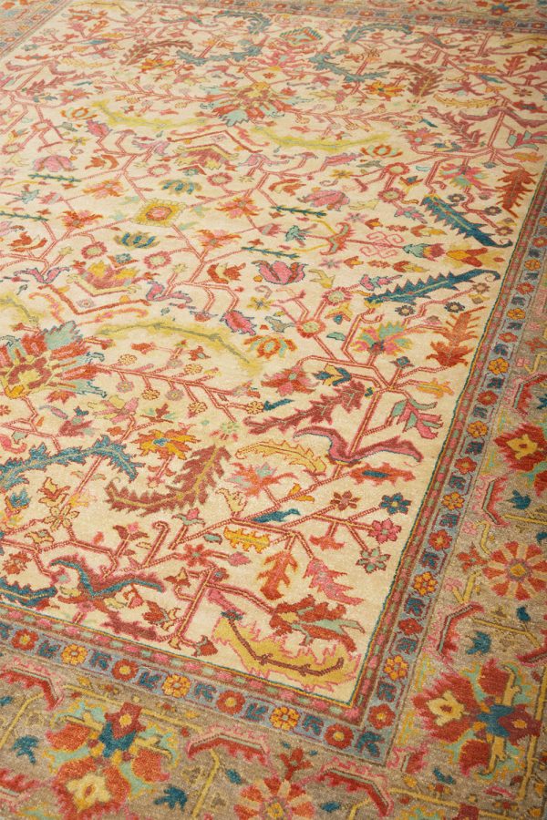 Museum Heriz Revival - Maple