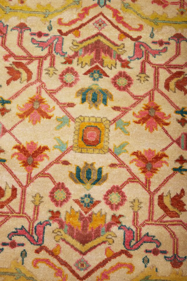 Museum Heriz Revival - Maple
