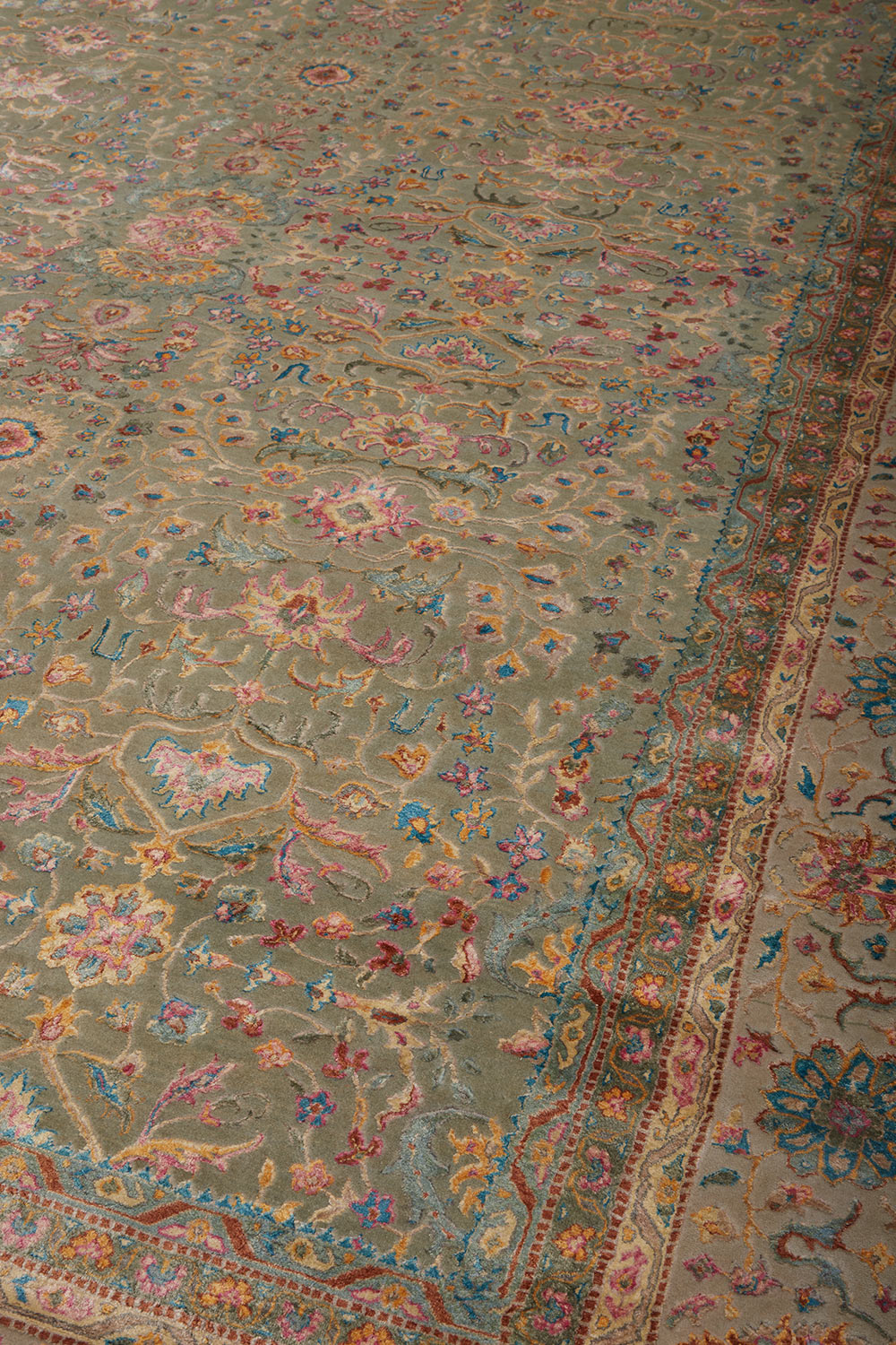 Safavid Collection – Dreamland