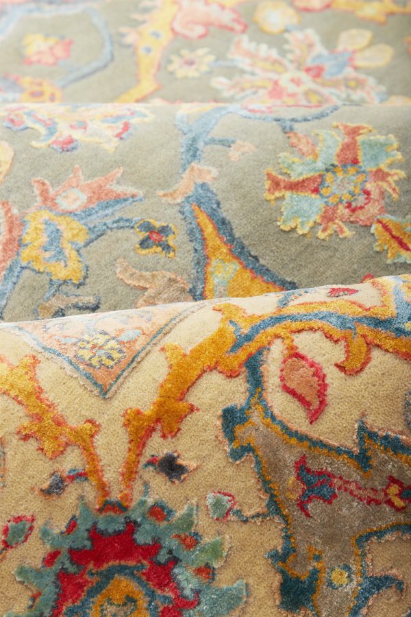 Safavid Collection - Celadon Floral Bed