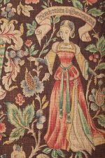 Tapestry - Noble Crest