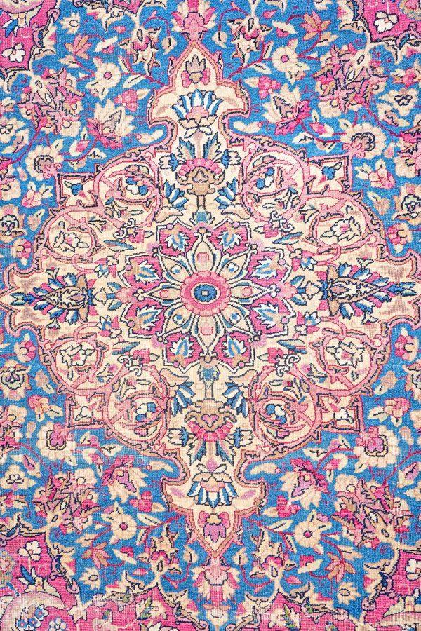 Antique Laver Kerman - Concentric Medallion